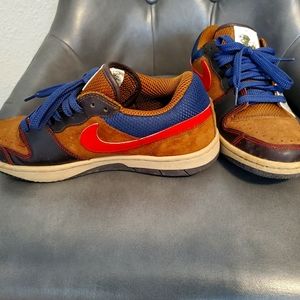 Nike Court Force low